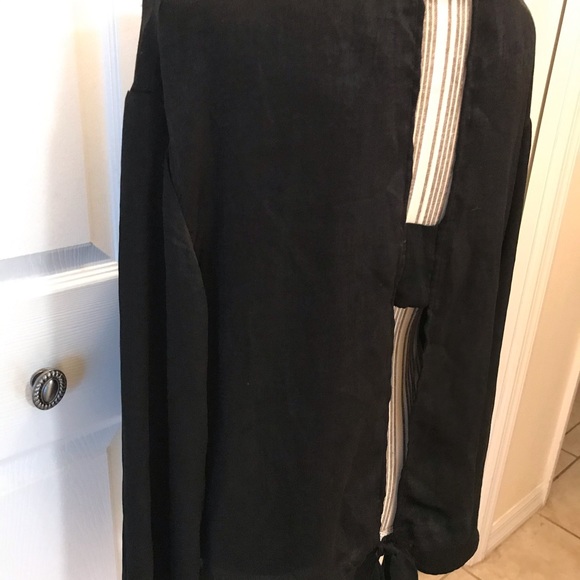 Mossimo Blouse open back with tie size XL - Picture 4 of 7